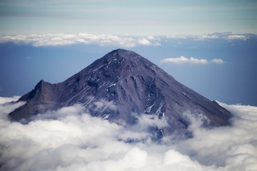 Vista Panoramica del Volcán Popocatépetl