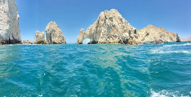 Los Cabos a Paradise between Two Seas